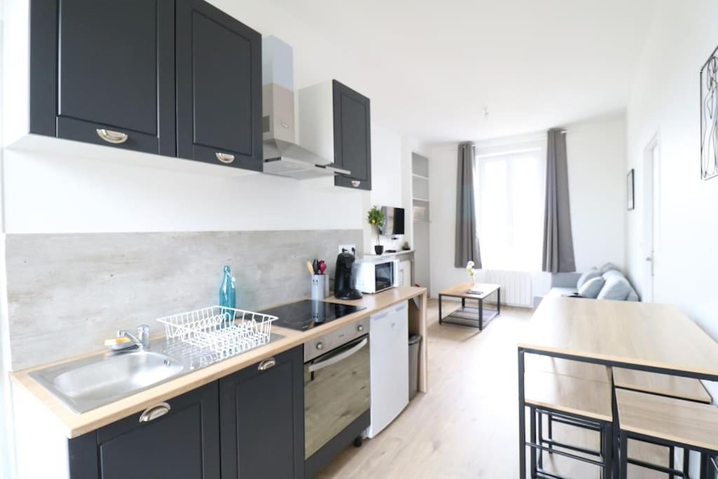 Ferienwohnung Le Logis De La Gare - 4 Min A Pied De La Gare Bourg-en-Bresse Exterior foto
